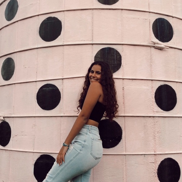 Meet your Posher, Mariela - Picture 1 of 1